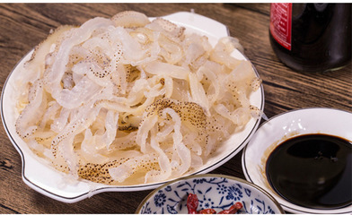 从超市买回来的海蜇丝怎么做才好吃?