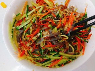 夏天必备 凉拌海蜇皮